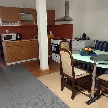 Apartman ฮลูโบกา นาด เวิลตาวู ภายนอก รูปภาพ
