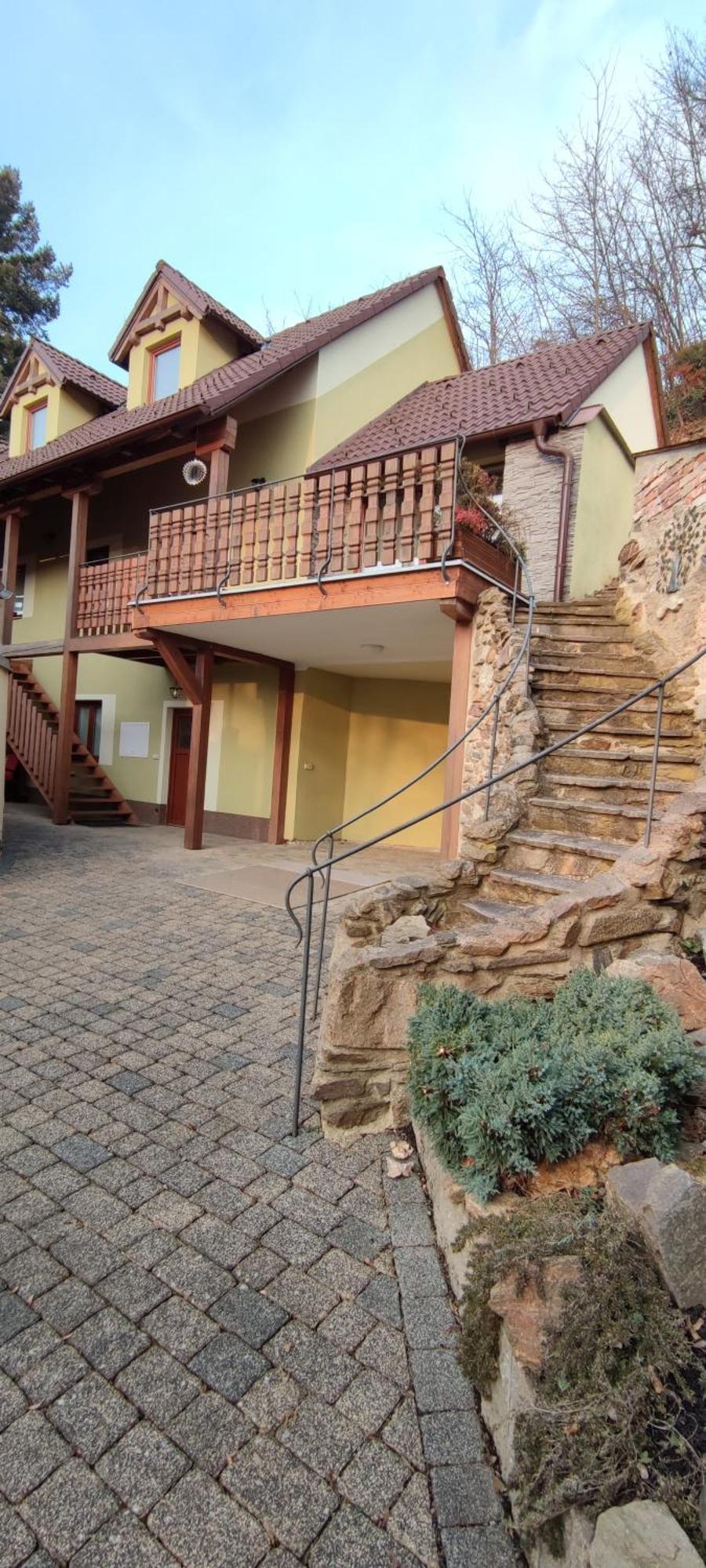 Apartman ฮลูโบกา นาด เวิลตาวู ภายนอก รูปภาพ